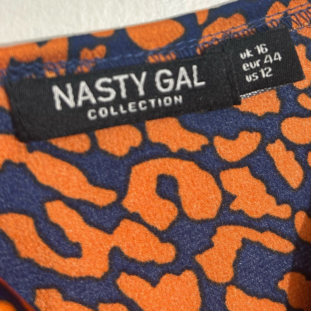 NASTYGAL LEOPARD DRESS - SZ. 12 - Picture 5 of 5